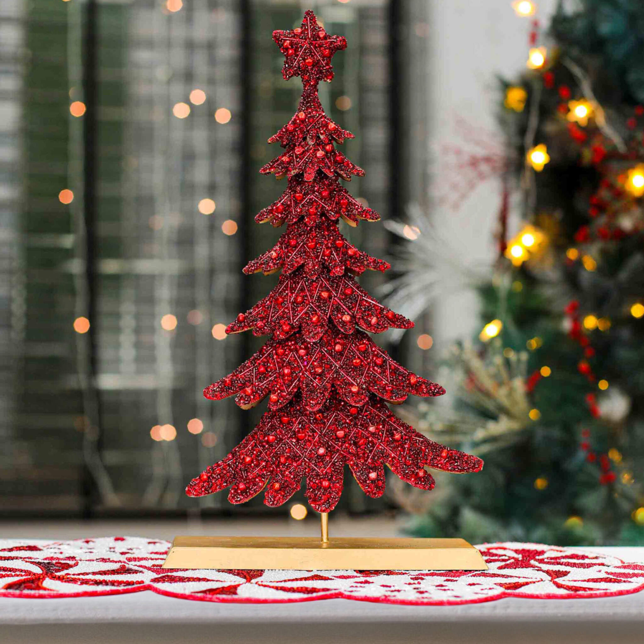 Dickens Beaded Christmas Tree in Red & Gold