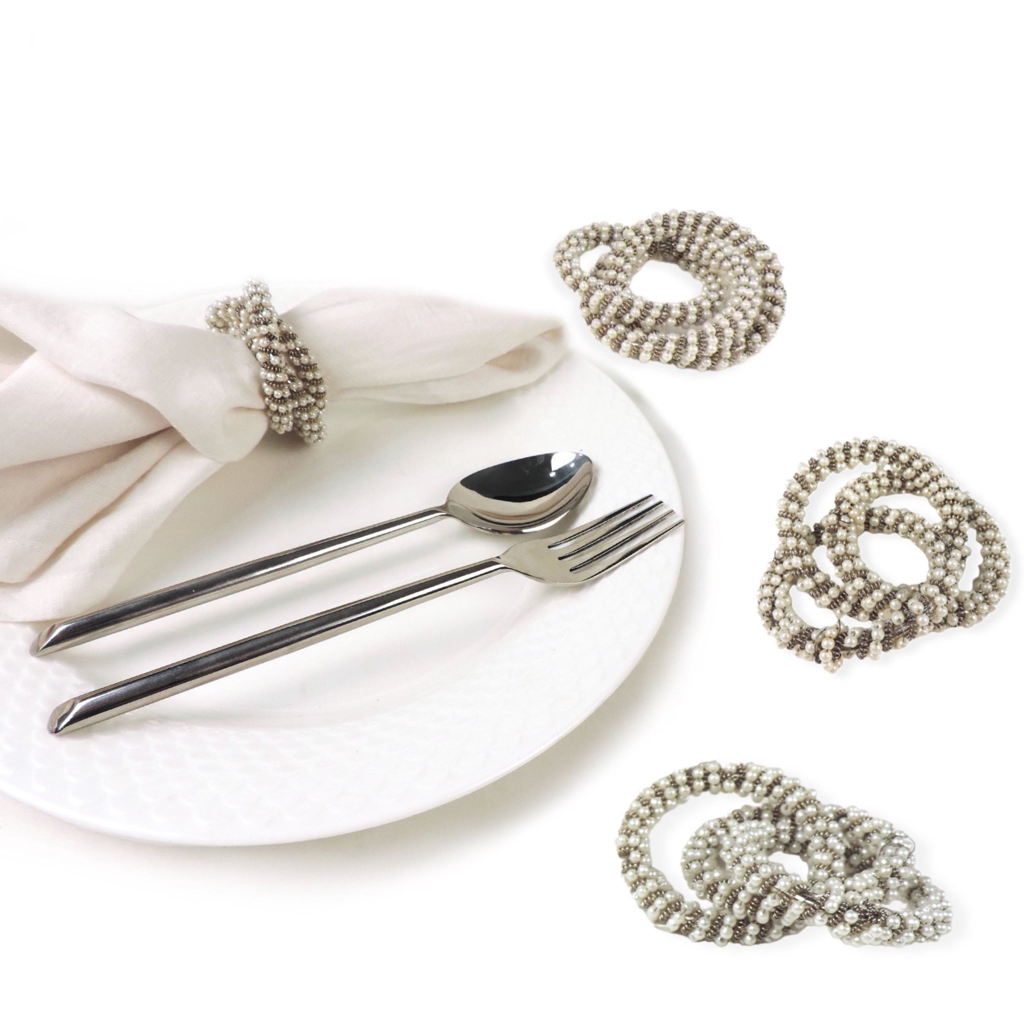 Roped Pearl Napkin Ring in White & Silver, Set of 4