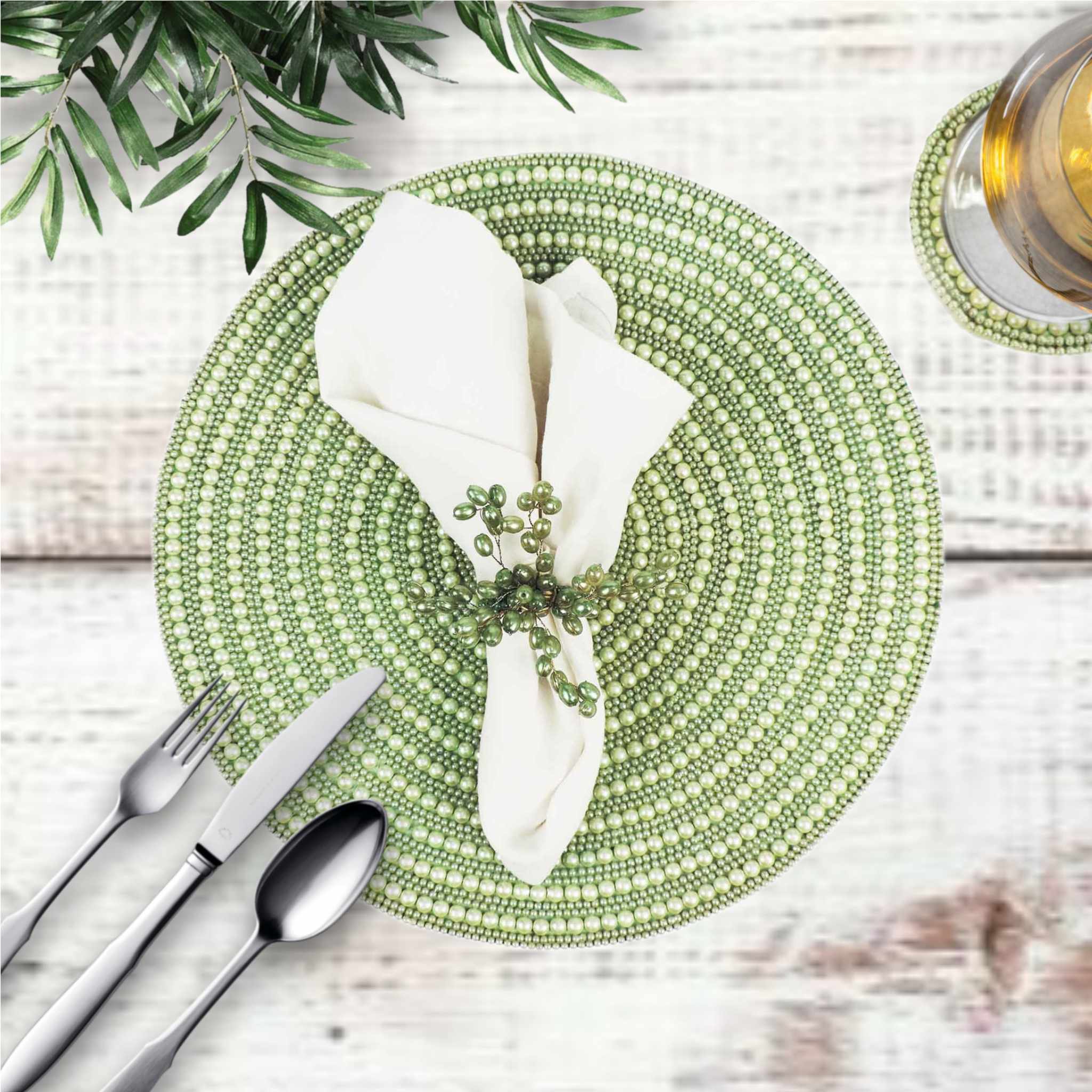 Whirl Bead Embroidered Placemat in Light Green, Set of 2/4